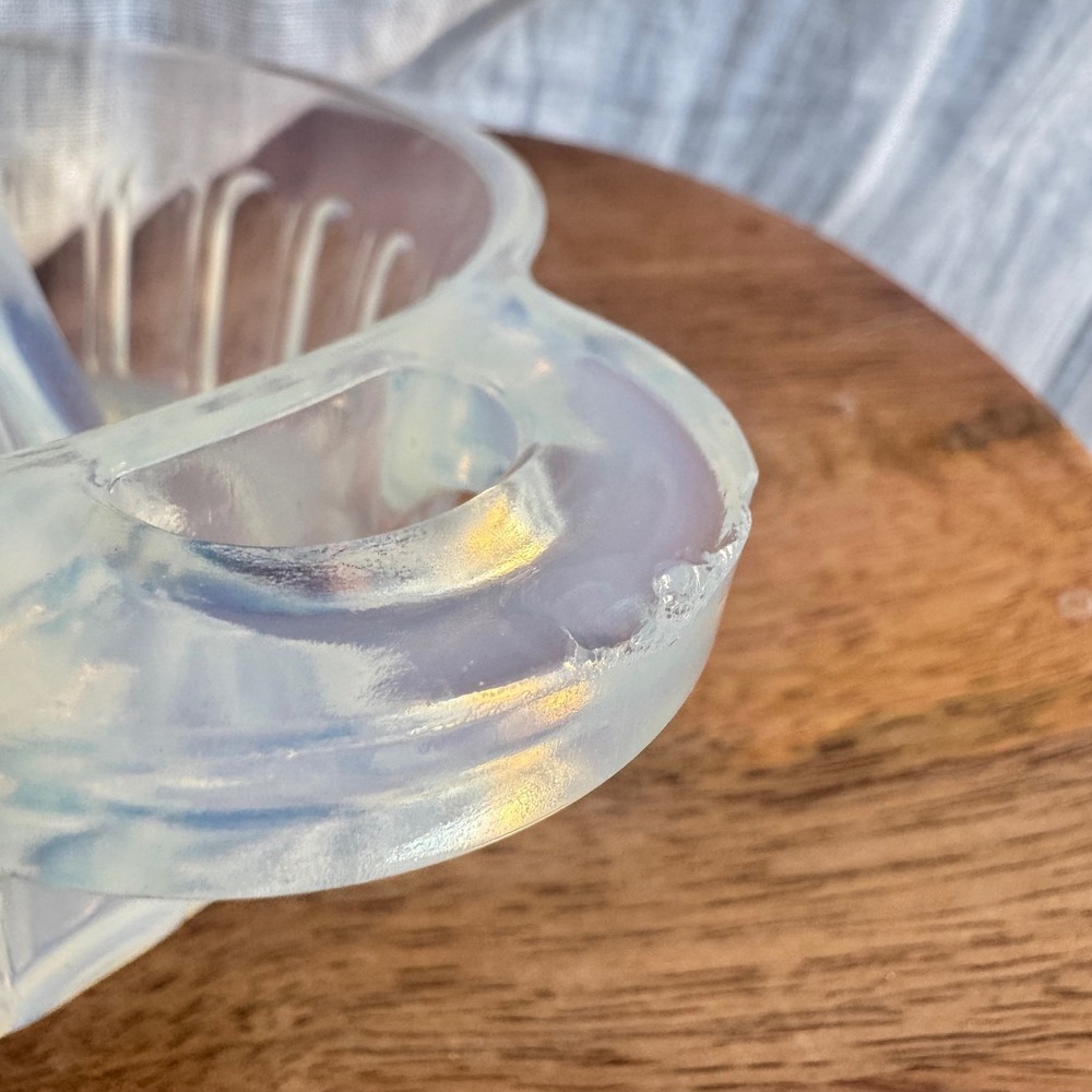 Vintage FRY Opalescent Glass Citrus Reemer Juicer Iridescent Ribbed Design - Picture 5 of 7